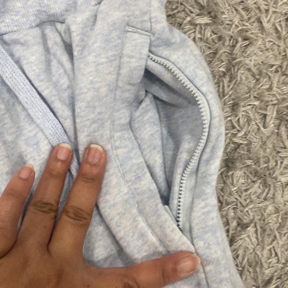 Gymshark Womens Jogger - Picture 3 of 7